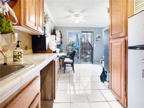 1602 N King  J1  Street, Santa Ana, CA