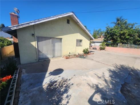 812 N Euclid  , Santa Ana, CA