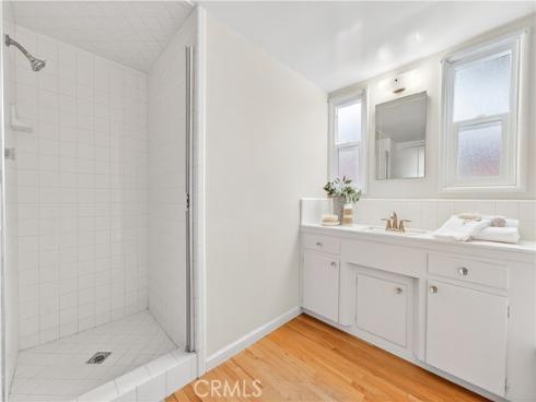 1005 W 20th , Santa Ana, CA