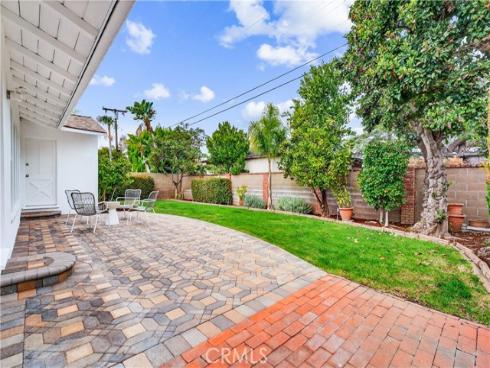 1005 W 20th , Santa Ana, CA