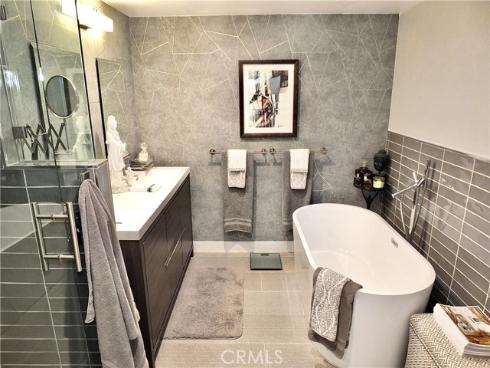 2705 N Flower , Santa Ana, CA