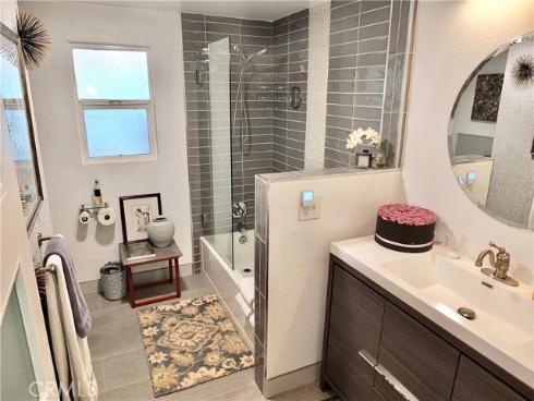 2705 N Flower , Santa Ana, CA