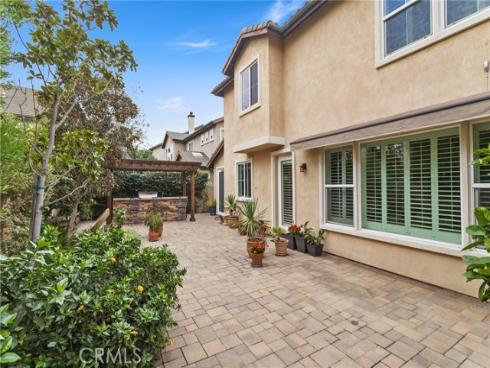 1858 W Meadowbrook  , Santa Ana, CA
