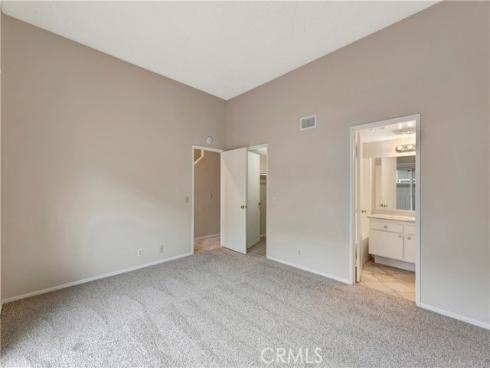 2670 W Segerstrom  f , Santa Ana, CA