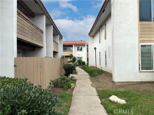 2511 W Sunflower F11 , Santa Ana, CA