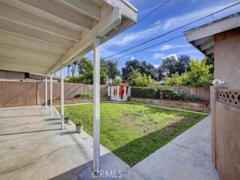 1626 W Mcfadden , Santa Ana, CA