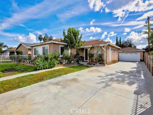 1626 W Mcfadden , Santa Ana, CA