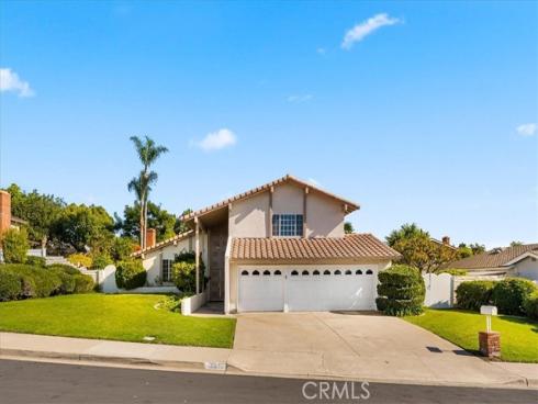 13532 Woodglen Drive