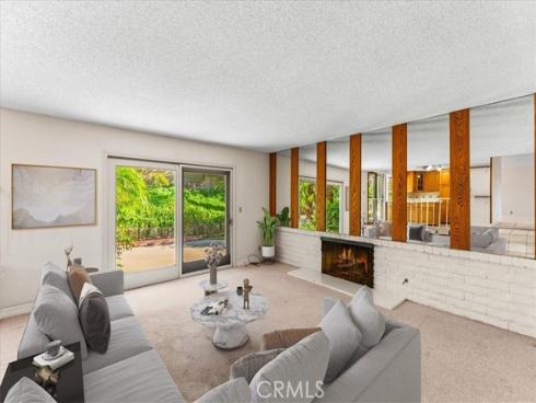 13532  Woodglen   Drive, Santa Ana, CA