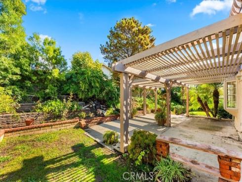 13532  Woodglen   Drive, Santa Ana, CA