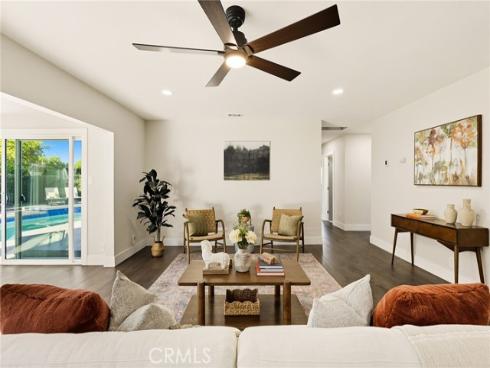 2302  Lori   Lane, Santa Ana, CA