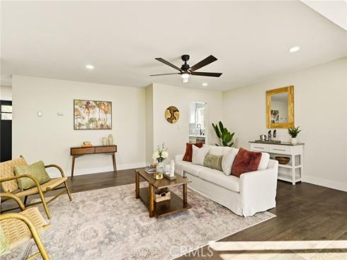 2302  Lori   Lane, Santa Ana, CA