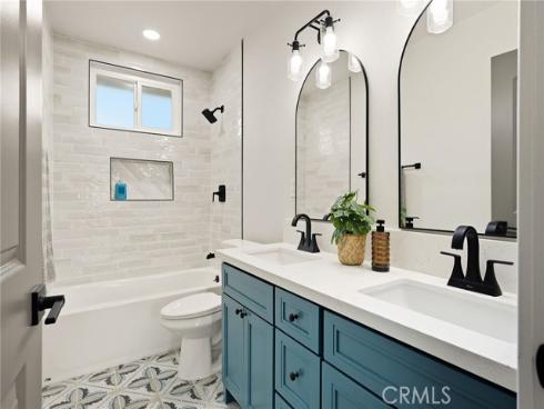 2302  Lori   Lane, Santa Ana, CA