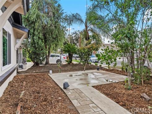 913 S Diamond , Santa Ana, CA