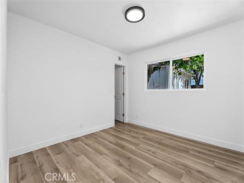 913 S Diamond , Santa Ana, CA