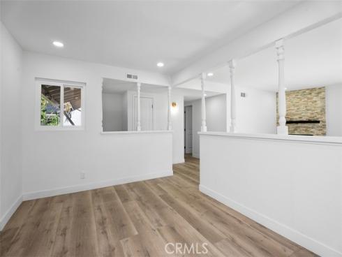 913 S Diamond , Santa Ana, CA