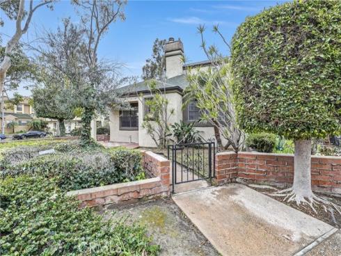 2633  Monte Carlo  41 , Santa Ana, CA