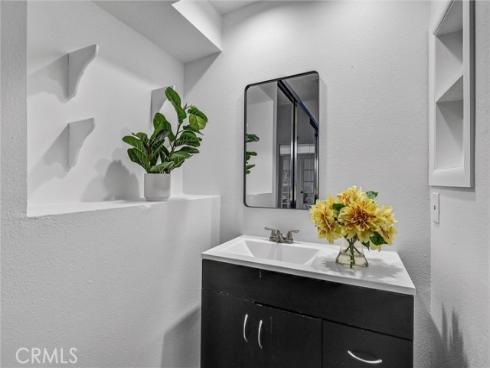 2633  Monte Carlo  41 , Santa Ana, CA