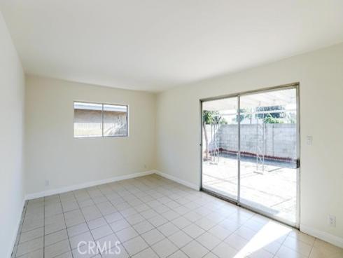 2910 W Cubbon , Santa Ana, CA