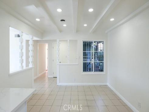 2910 W Cubbon , Santa Ana, CA