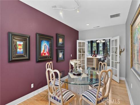 906 E Civic Center  , Santa Ana, CA