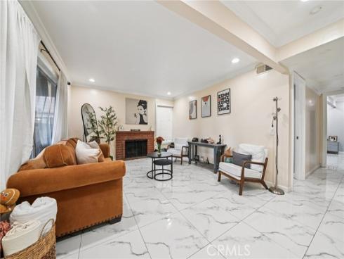 1430  Cabrillo Park  B , Santa Ana, CA