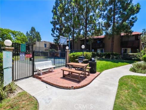 1030 W Macarthur 95 Boulevard, Santa Ana, CA