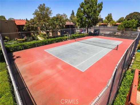 1030 W Macarthur 95 Boulevard, Santa Ana, CA