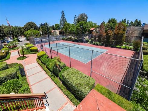 1030 W Macarthur  95  Boulevard, Santa Ana, CA