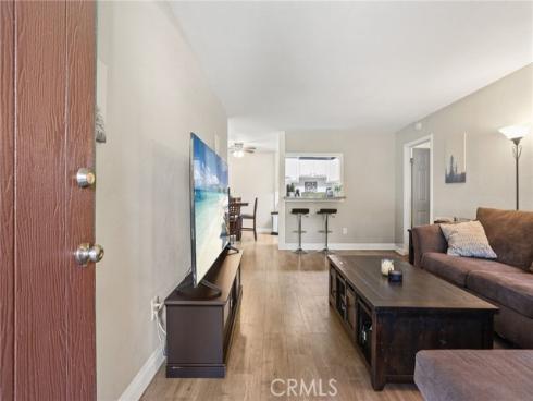 1030 W Macarthur 95 Boulevard, Santa Ana, CA