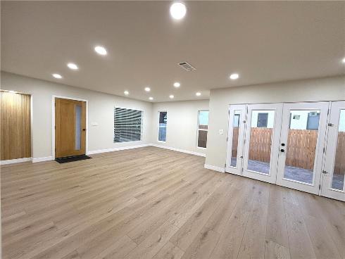 1207 S Van Ness  , Santa Ana, CA