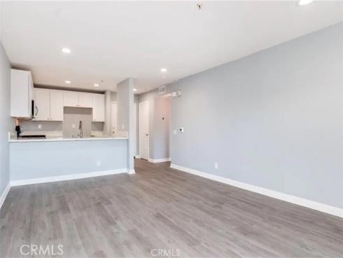 450 E 4th 221 , Santa Ana, CA