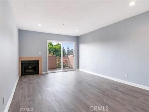 450 E 4th 221 , Santa Ana, CA