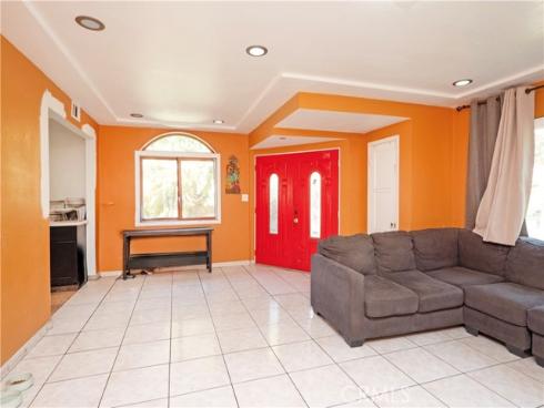 2422 N Forest  , Santa Ana, CA