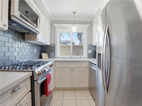 2911 S Fairview C Street, Santa Ana, CA