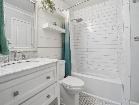 2911 S Fairview C Street, Santa Ana, CA