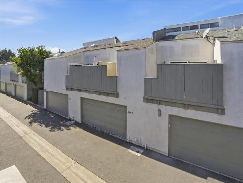 2911 S Fairview C Street, Santa Ana, CA