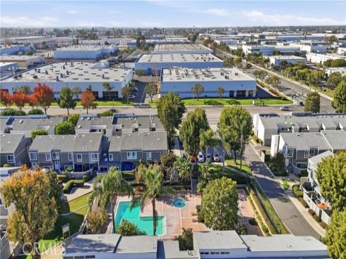 2911 S Fairview C Street, Santa Ana, CA