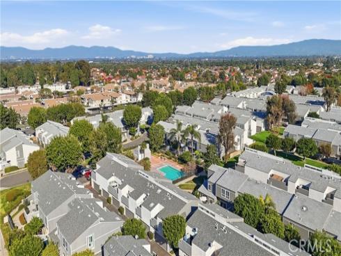 2911 S Fairview C Street, Santa Ana, CA