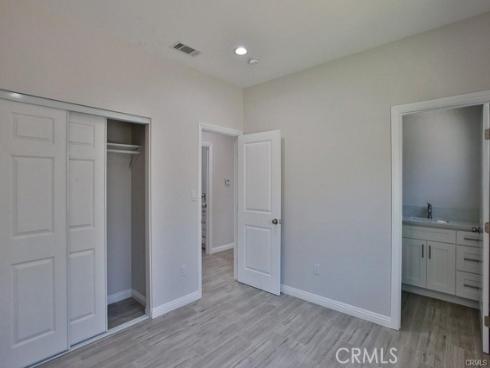 2302 W La Verne   Avenue, Santa Ana, CA