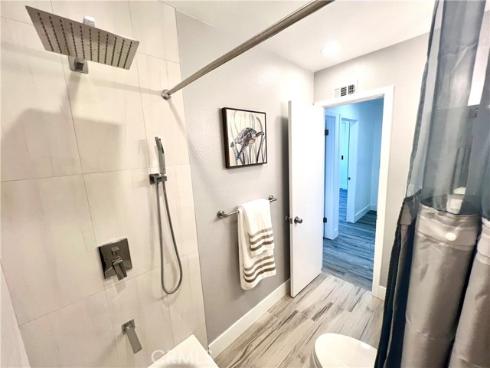 2501 W Sunflower A6 Avenue, Santa Ana, CA