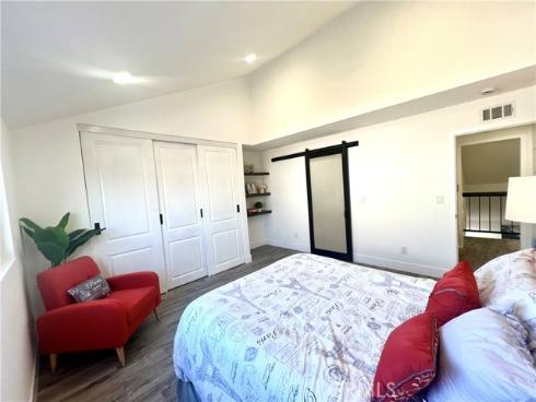 2501 W Sunflower A6 Avenue, Santa Ana, CA