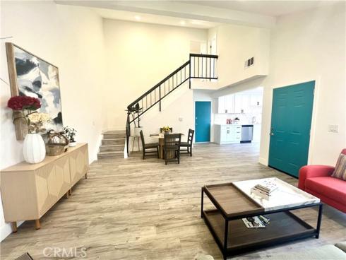 2501 W Sunflower A6 Avenue, Santa Ana, CA