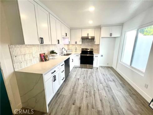 2501 W Sunflower A6 Avenue, Santa Ana, CA