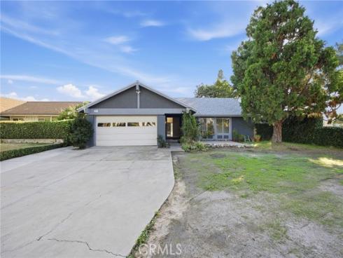 418 W Carol Avenue, Santa Ana, CA