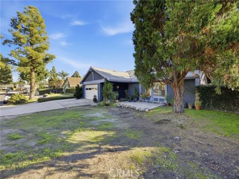 418 W Carol Avenue, Santa Ana, CA