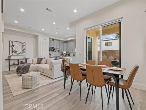 305 N Mountain View Street, Santa Ana, CA