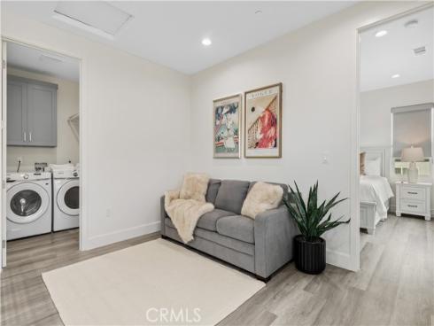 305 N Mountain View Street, Santa Ana, CA