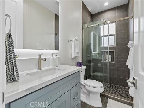 305 N Mountain View Street, Santa Ana, CA