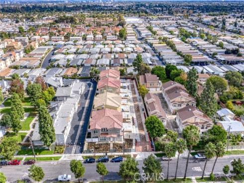 305 N Mountain View Street, Santa Ana, CA